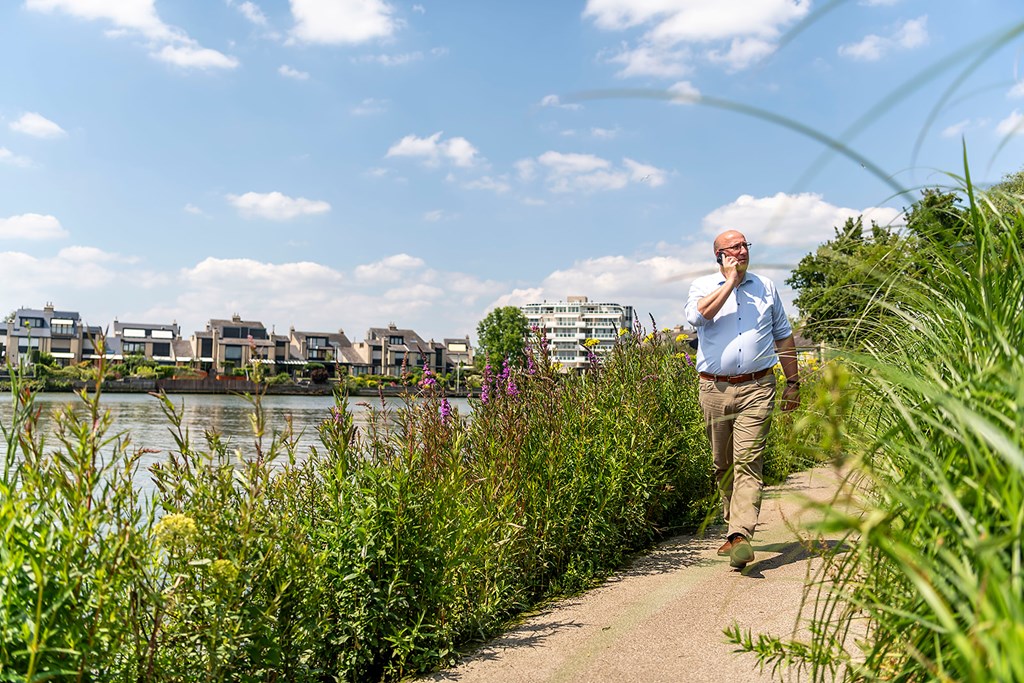 De betrokken en persoonlijke makelaar